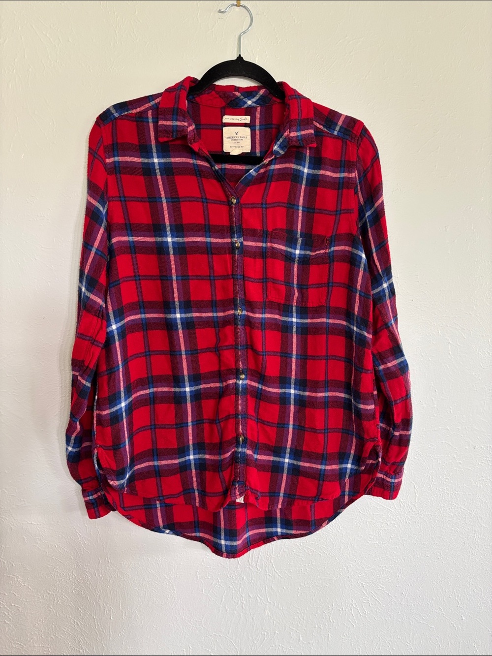 American Eagle Outfitters Red and Blue Plaid Shirt
